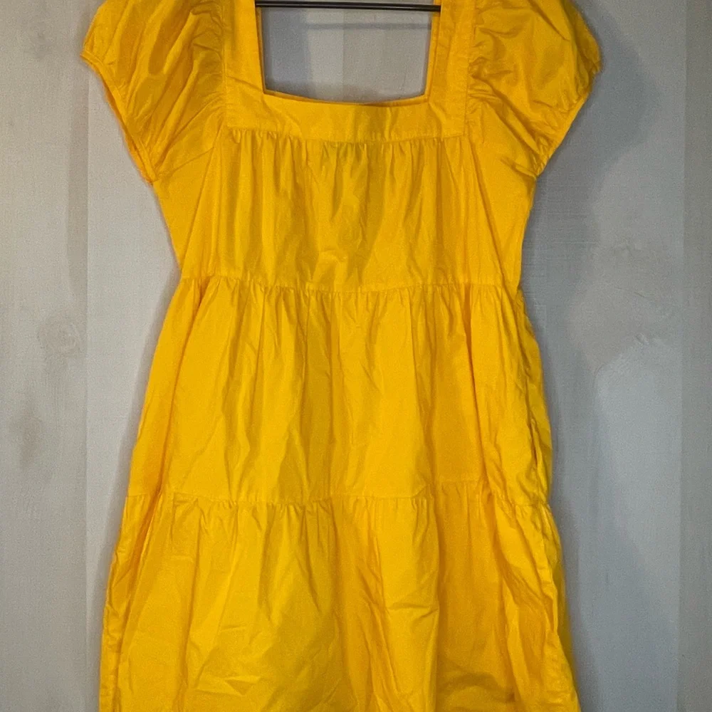 GREYLIN WOMEN'S LORA POPLIN CAP SLEEVE TIERED DRESS SIZE MEDIUM YELLOW ORANGE‎
